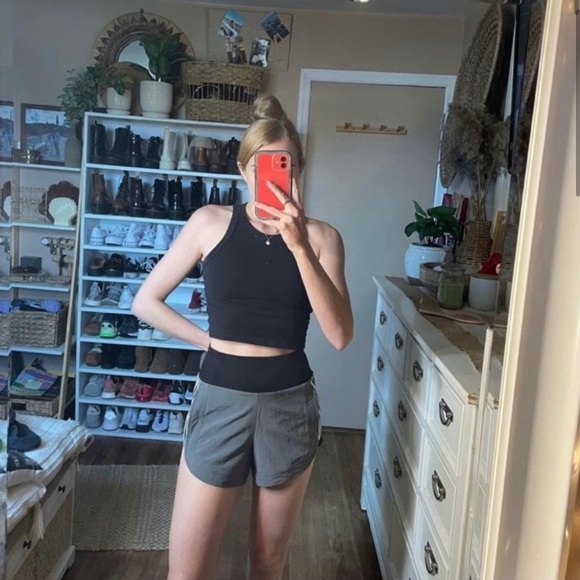 Athleta ascend high waisted shorts with stripes - Picture 4 of 10